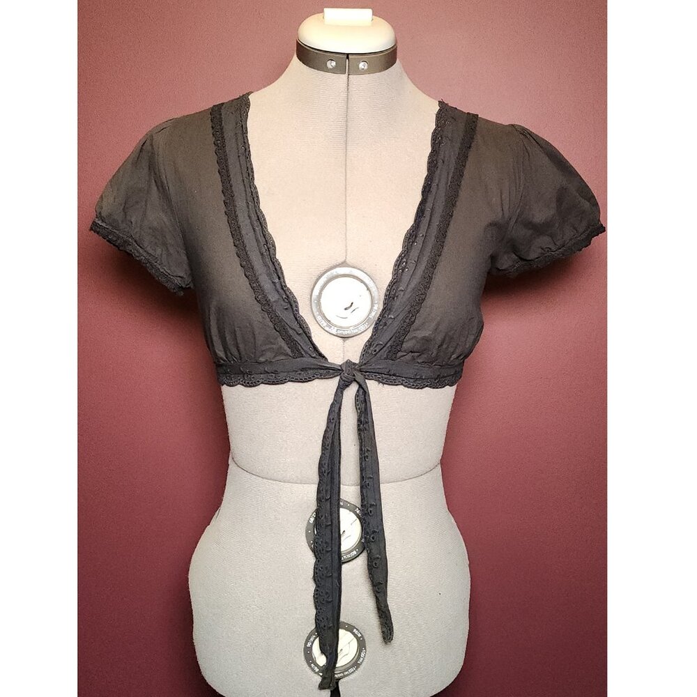 Black Eyelet Cropped Top - Bolero Shrug - Fairycore, Cottagecore